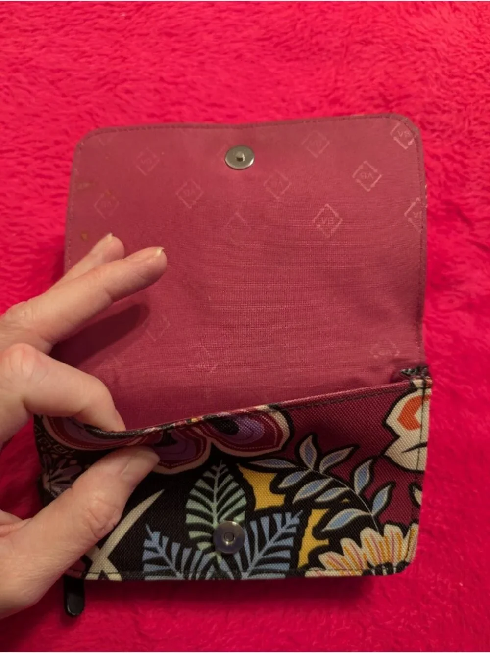 Vera Bradley Holland Garden RFID All In One Crossbody Wallet Floral No Straps - Picture 4 of 9